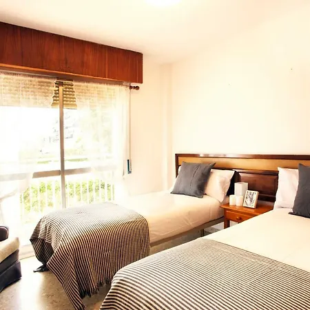 Center, Incredible Views & Relax